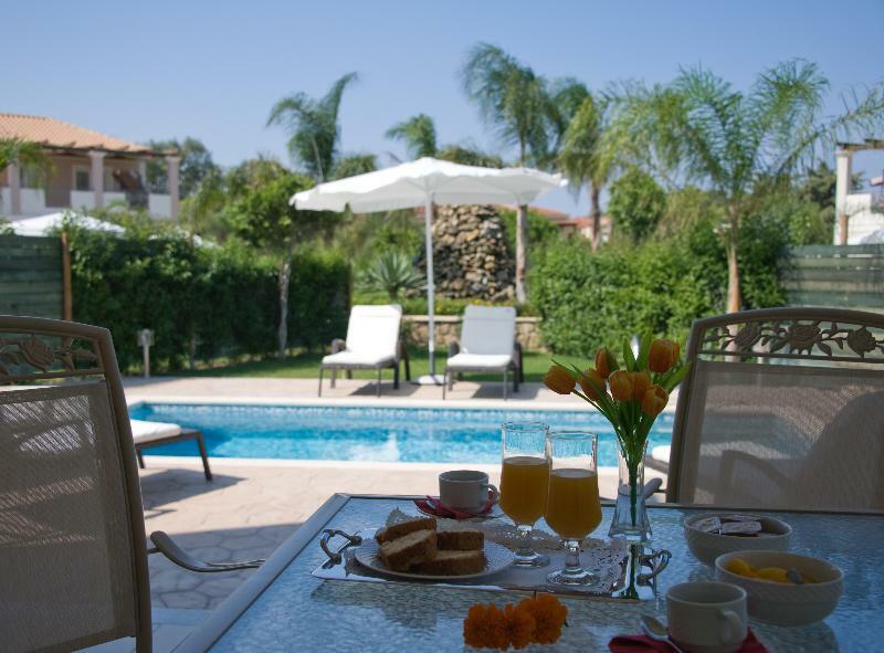 Mamfredas Luxury Resort Plános Zewnętrze zdjęcie