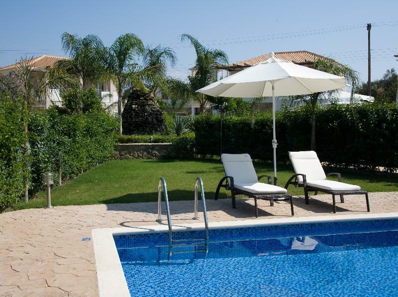 Mamfredas Luxury Resort Plános Zewnętrze zdjęcie